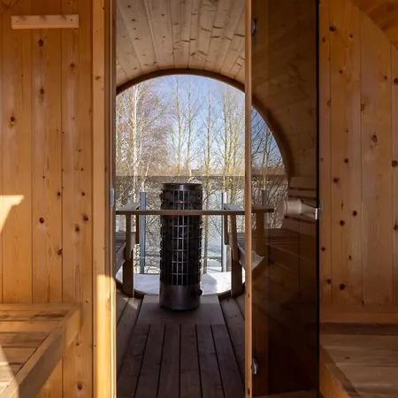 דירה Vesiroosi Penthouse By River *