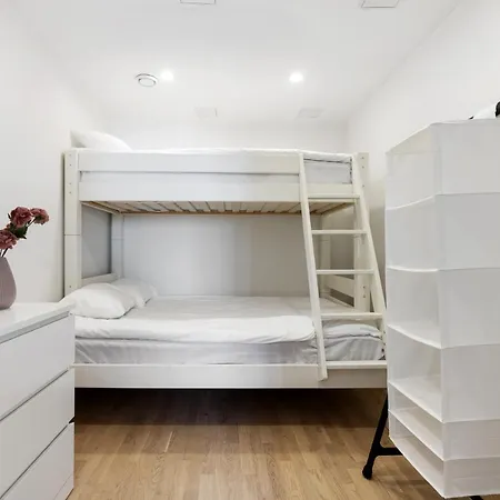 דירה Vesiroosi Penthouse By River