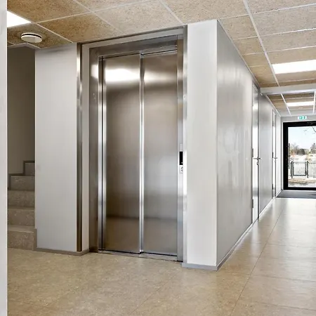 Vesiroosi Penthouse By River פארנו