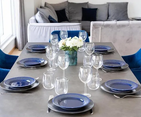 Vesiroosi Penthouse By River 公寓