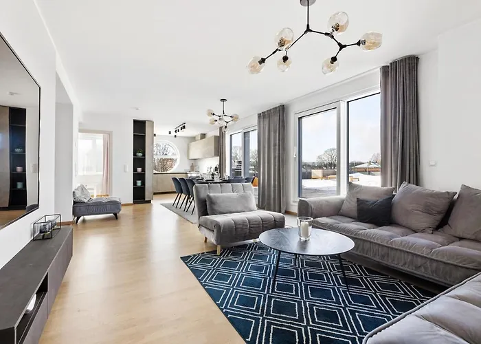 Vesiroosi Penthouse By River דירה