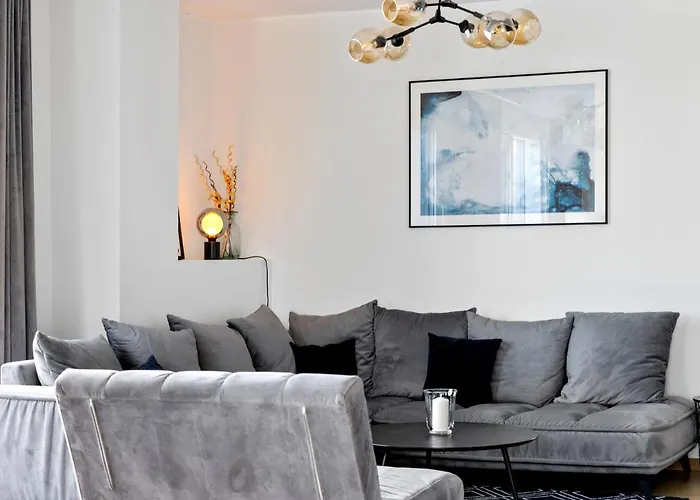 Vesiroosi Penthouse By River * פארנו