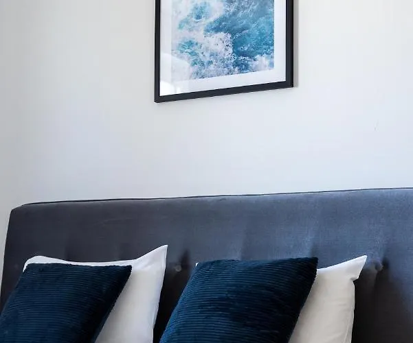 Vesiroosi Penthouse By River * פארנו