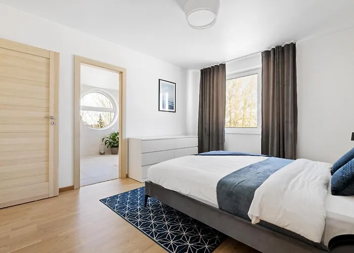 Vesiroosi Penthouse By River פארנו