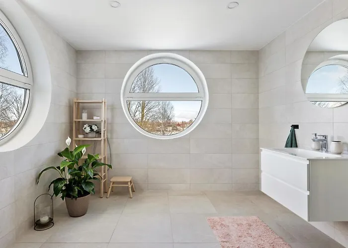 Vesiroosi Penthouse By River *