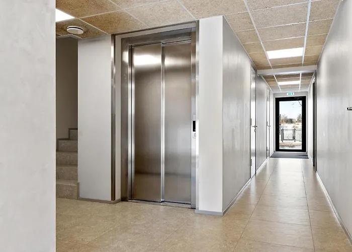 Vesiroosi Penthouse By River פארנו